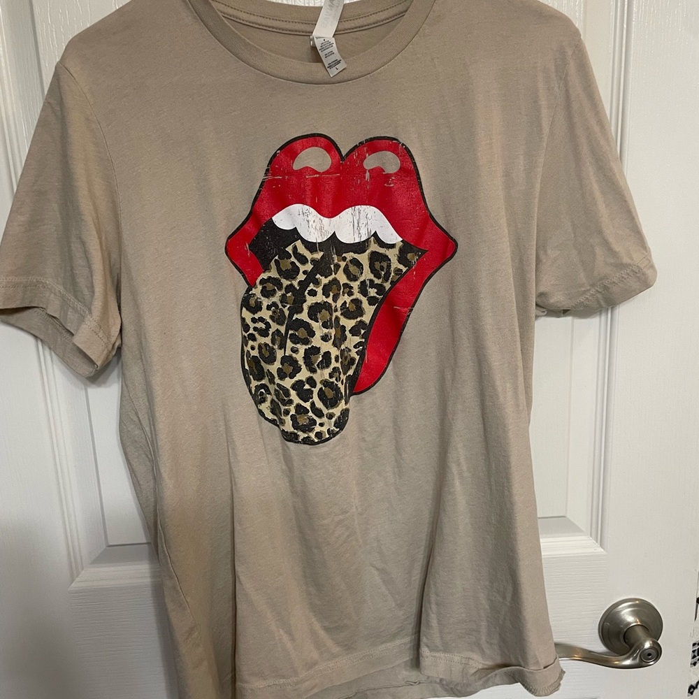 Lips shirt